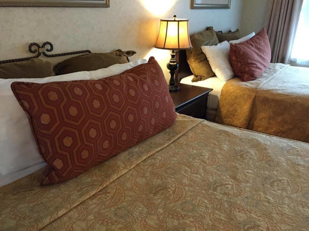 Casa Verde Inn Monterey Ngoại thất bức ảnh